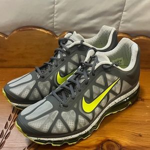 Nike Air Max sz 12